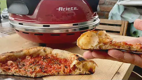 PIZZA NAPOLETANA CON FORNO ARIETE - Caratteristiche e Cottura -