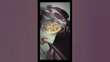 Pizza expresse au G3 Ferrari
