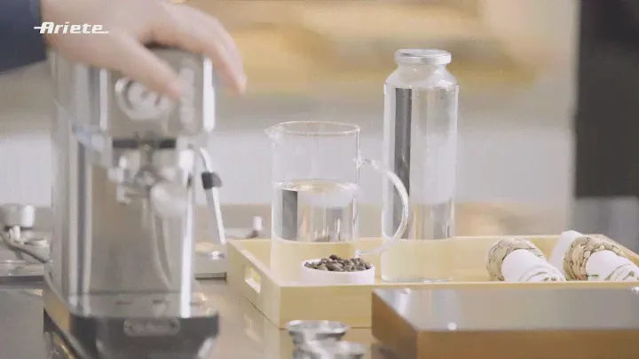 The choice of water - Espresso coffee Machine - Ariete 1381